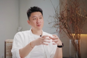 孙悦回忆京粤大战：逆境中坚守，陈磊挺身而出守护朱芳雨